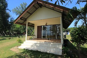 T.K. Beach Resort Koh Mak