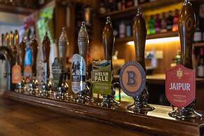 Gwaelod Y Garth Inn