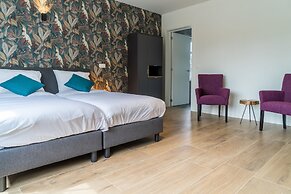 Hotel Huron