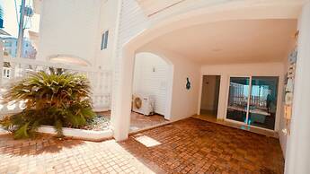 Hermosa Casa Playera