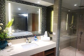 Central Park Reef Resort