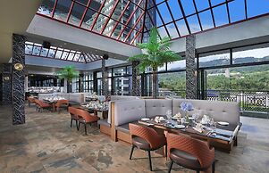 Geo Resort & Hotel