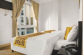 Gold Time Hotel