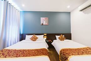 Gold Time Hotel