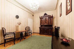 Day&Night Apartments - Polyanka