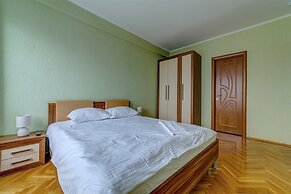 Day&Night Apartments - Noviy Arbat