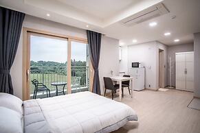 Oakra Resort