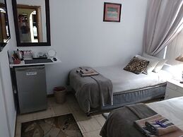 After8 B&B