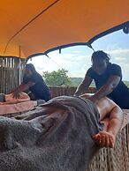 Ndhula Luxury Tented Lodge