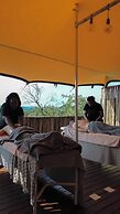 Ndhula Luxury Tented Lodge
