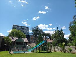 Moonriver Guesthouse