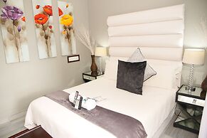 Moonriver Guesthouse