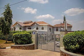 Ezra boutique villa