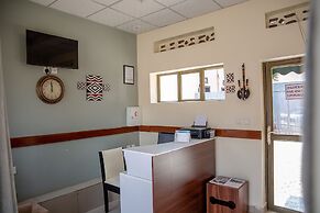 Ezra boutique villa