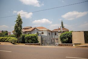 Ezra boutique villa