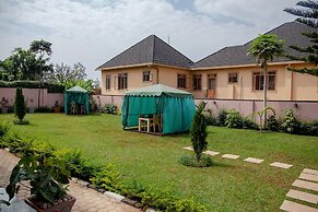 Ezra boutique villa