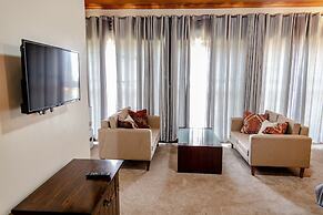 Ezra boutique villa