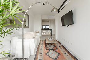 Lovely Business Loft Pool BBQ & Views