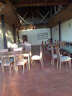 Livingstone Guest Farm - Hostel