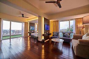 Royale Exotica