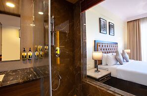 Royale Exotica