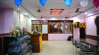 Hotel Maruthi Residency Inn