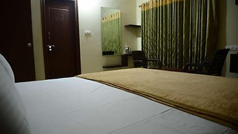 Hotel Maruthi Residency Inn