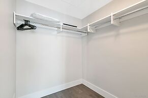 Modern Townhouse at Marine by Elevate Rooms
