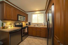 Veranda 3B 2 bedrs second floor by Stay in CR