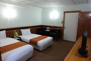 Serene Hotel