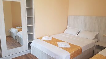 Nakashidzes Apartments