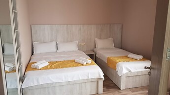 Nakashidzes Apartments