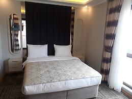 Alya Suite Residence
