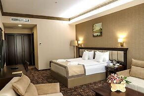 Konyak Hotel