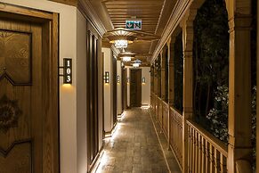Gokturk Otel