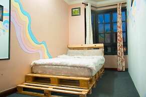 Wanderthirst Hostel