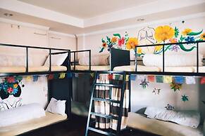 Wanderthirst Hostel