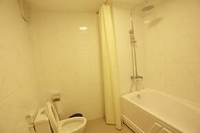 Anova 2 Hotel