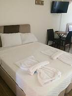 Ev Otel