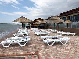 Deniz Otel