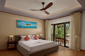 One Beach Resort by EHM
