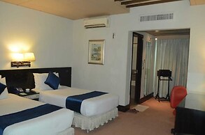 Al-safina Hotel