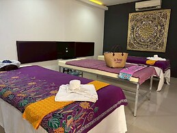 Blue Beach Grand Resort and Spa