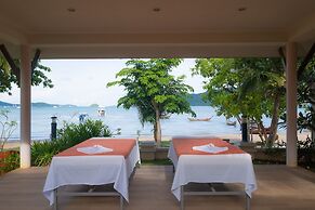Blue Beach Grand Resort and Spa