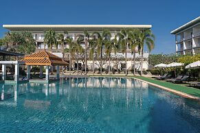 Blue Beach Grand Resort and Spa