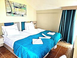 MonteBay Perla