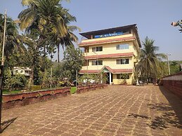 Sea Winds Hotel