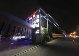 M Hotel