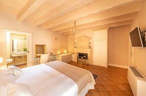 Boutique - Lodge & Suites