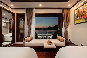 Heritage Cruises Cat Ba Archipelago